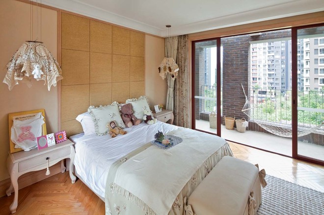 如何装修卧室阳台 030bafe9f694e24337418dd1b2e70e2c.jpg