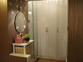 进门玄关设计效果图60平 68fbe2a4d1edfd904a8b9bb328afe1d6.jpg